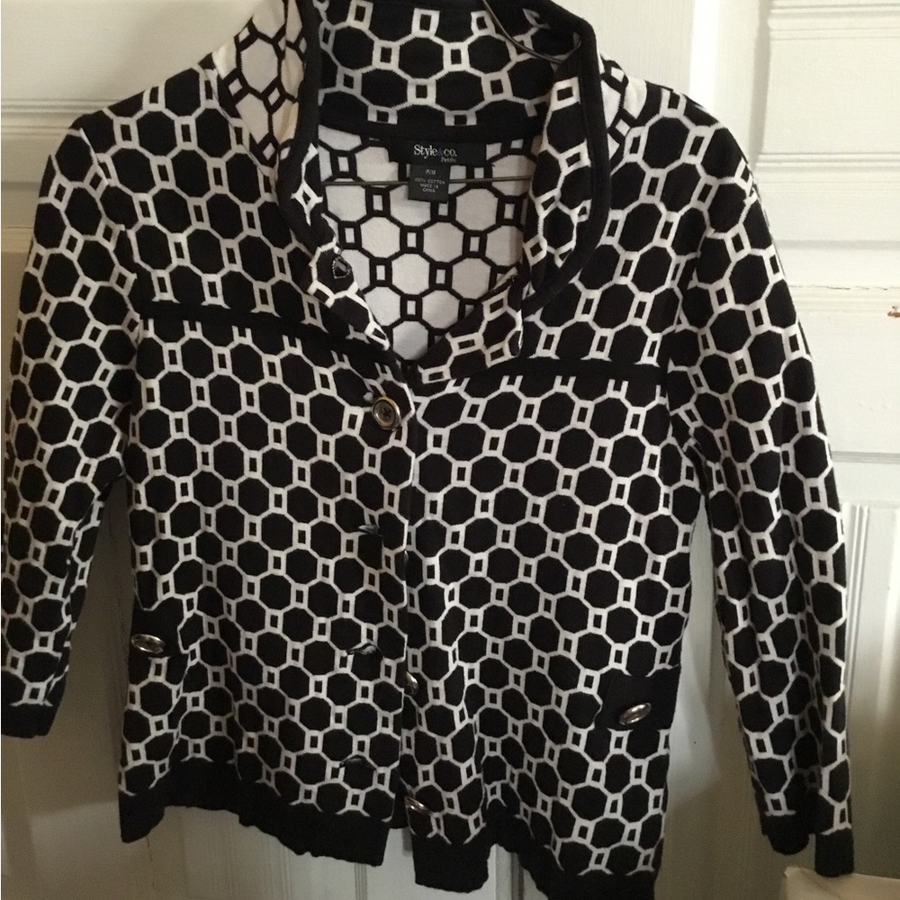 Style & Co. black and white, button down sweater. Petite fit.